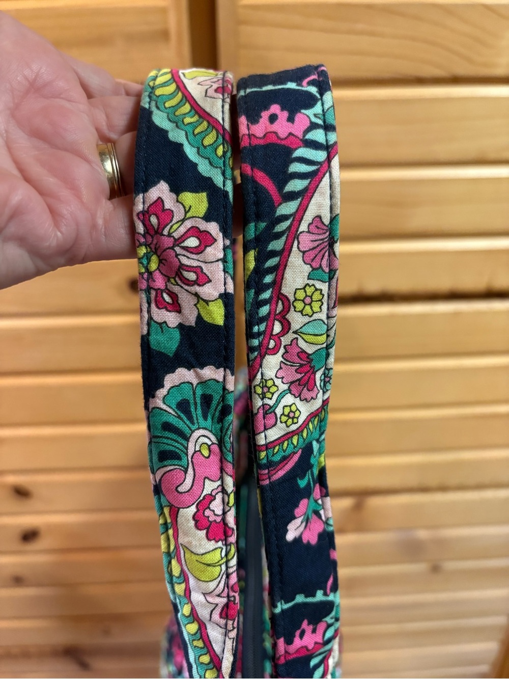 VERA BRADLEY PETAL PAISLEY TOTE BAG - Picture 10 of 14